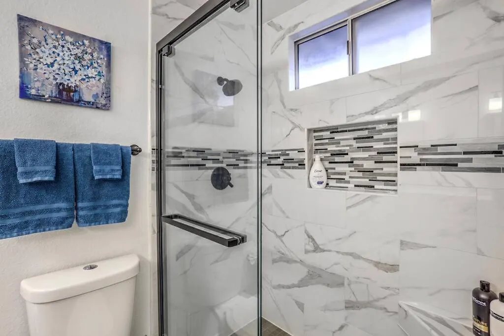 Casa Lucaccini - Gym/Pool/Spa/ Prime Location 4Br Лас-Вегас Вилла