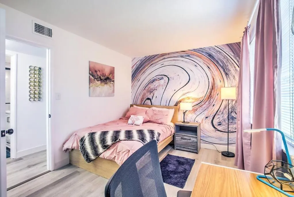 Вилла Casa Lucaccini - Gym/Pool/Spa/ Prime Location 4Br Лас-Вегас США